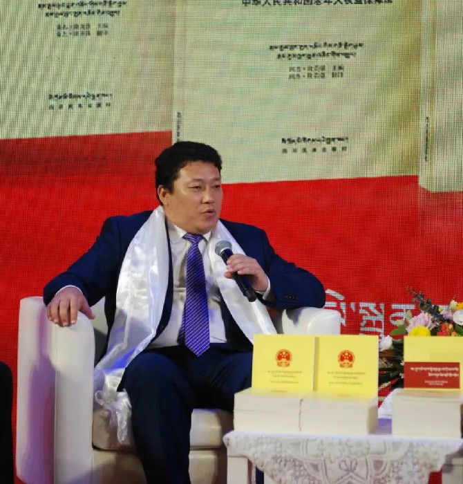 1697512707464634.jpg 2.jpg