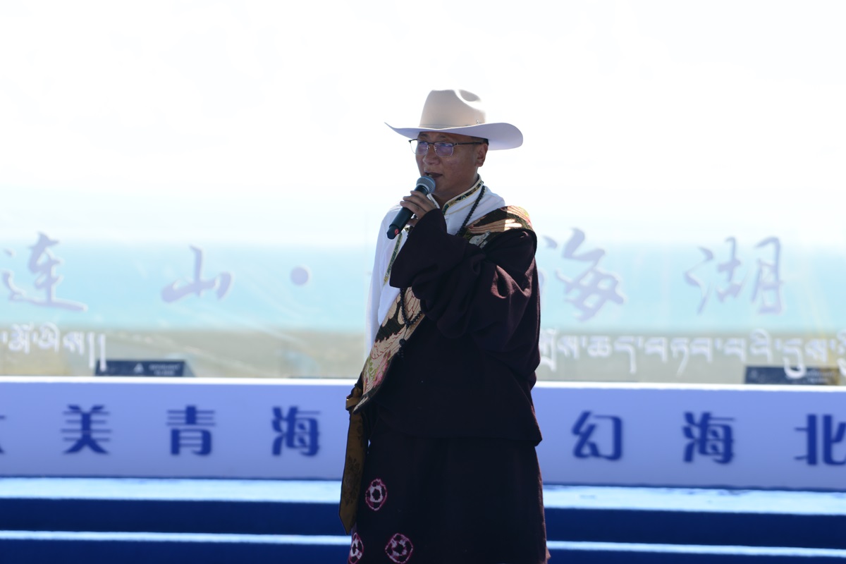 1753847491201985.jpg 89128eac9582e902a98b55059dc2816b.jpg